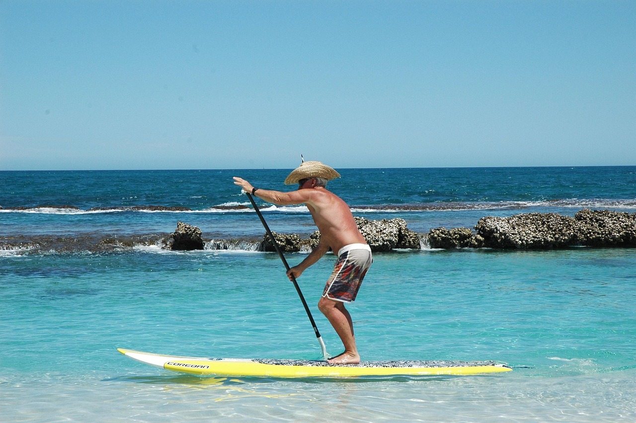 standup-paddle-boarding-2404330_1280